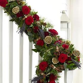 fwthumbCHRISTMAS FLORAL GARLAND FOR STAIRS OR FIREPLACE.jpg